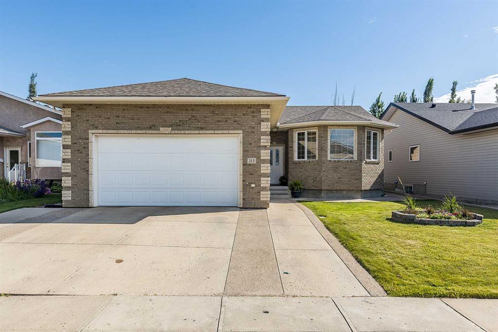 Fourth View of 213 Sunrise Circle SW, SW Southridge, Medicine Hat, Alberta, T1B 4N9