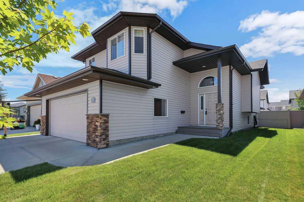 Third View of 9 Thomas Place , Timberstone, Red Deer, Alberta, T4E 1A3
