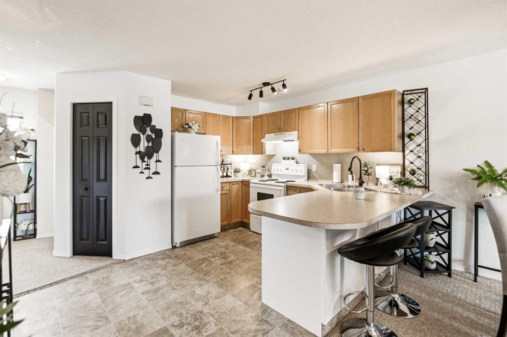 Fifth View of 1205, 5220 50A Avenue , Downtown, Sylvan Lake, Alberta, T4S 1E5