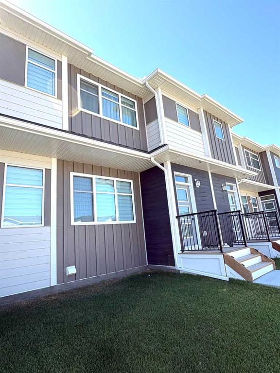 208 Wolf Hollow Park SE, A2327115, Alberta,