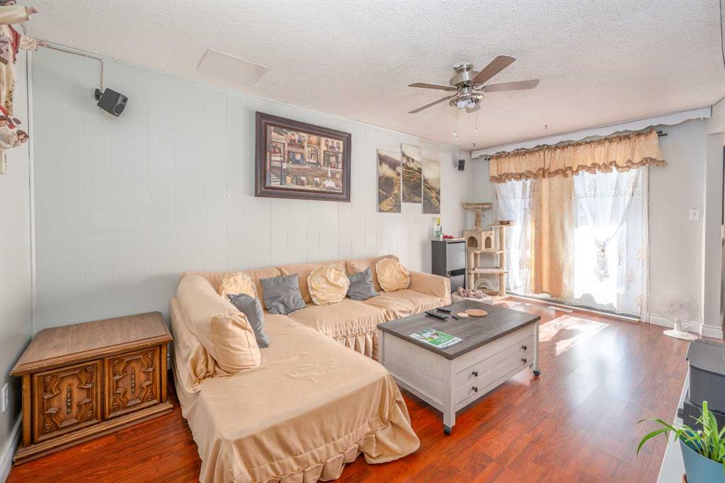 Fifth View of 7627 24A Street SE, Ogden, Calgary, Alberta, T2C 0Z8