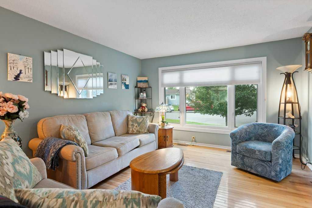 Fifth View of 88 Faldale Close NE, Falconridge, Calgary, Alberta, T3J 1V9