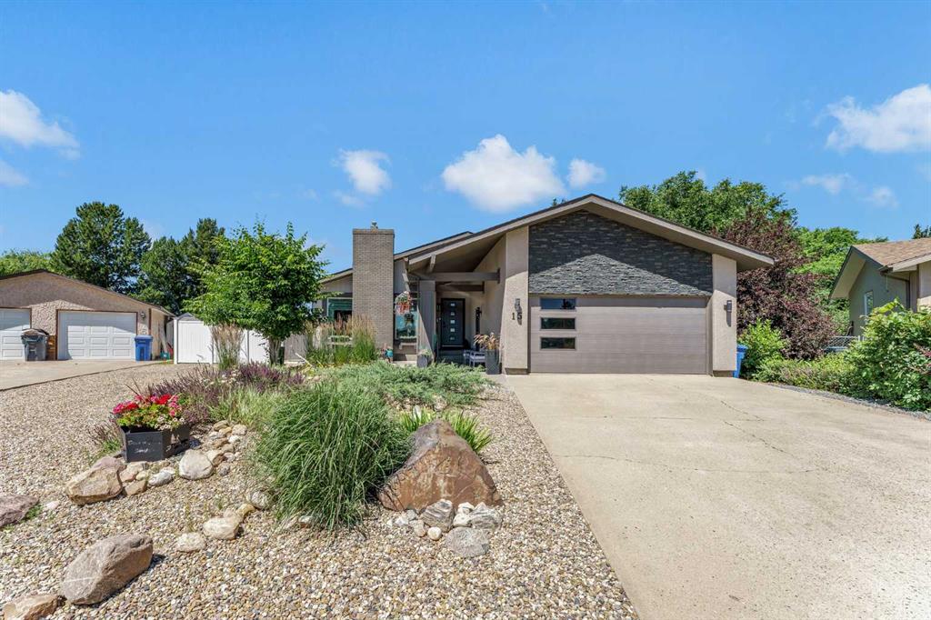 MLS® listing #113854503 for sale located at 15 Rossdale Way SE