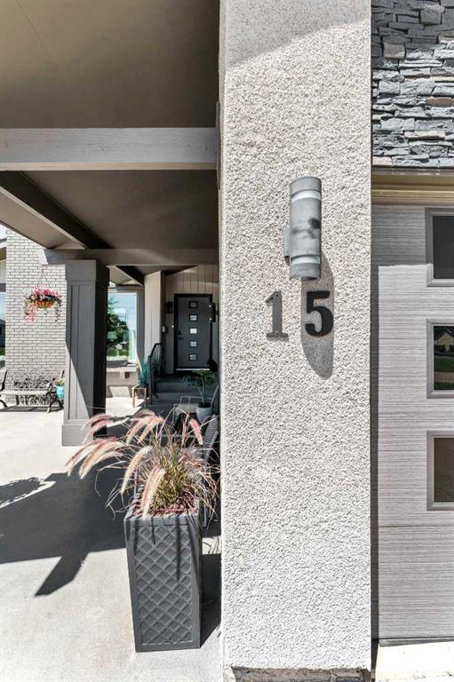 Fourth View of 15 Rossdale Way SE, Ross Glen, Medicine Hat, Alberta, T1B1X5