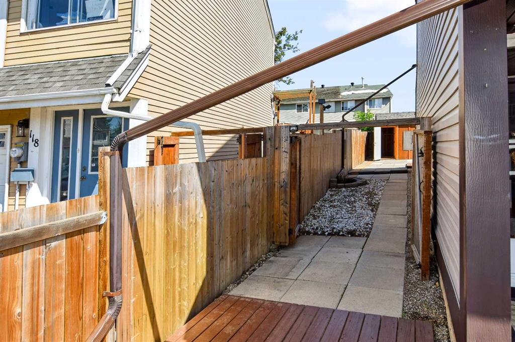 Fifth View of 116 Williscroft Place , Thickwood, Fort McMurray, Alberta, T9H 4P7