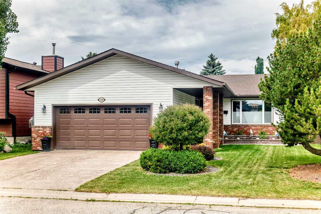 39 Deer Run Place SE, A2327207, Alberta,