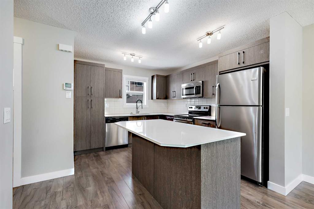 Third View of 606, 1225 Kings Heights Way SE, Kings Heights, Airdrie, Alberta, T4A 0M4