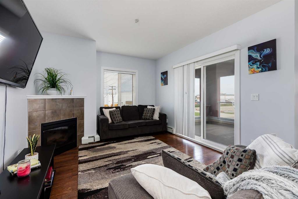 Fifth View of 1318, 604 East Lake Boulevard NE, East Lake Industrial, Airdrie, Alberta, T4A 0G5