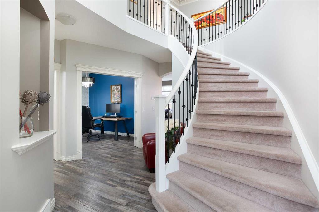 Fourth View of 90 Discovery Ridge Road SW, Discovery Ridge, Calgary, Alberta, T3H 4R4