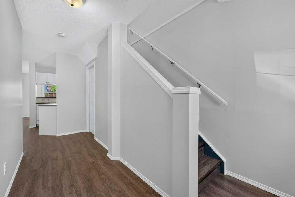 Fifth View of 39 Citadel Point NW, Citadel, Calgary, Alberta, T3G 5L2