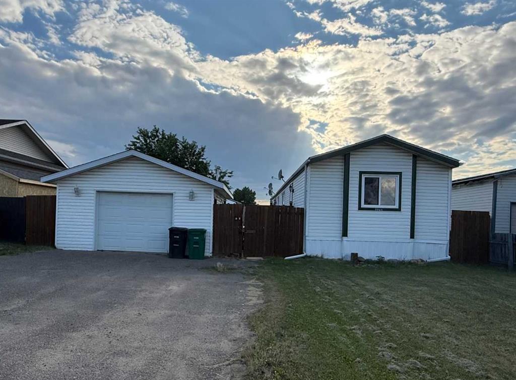 Second View of 9904 107 Street , NONE, High Level, Alberta, T0H 1Z0