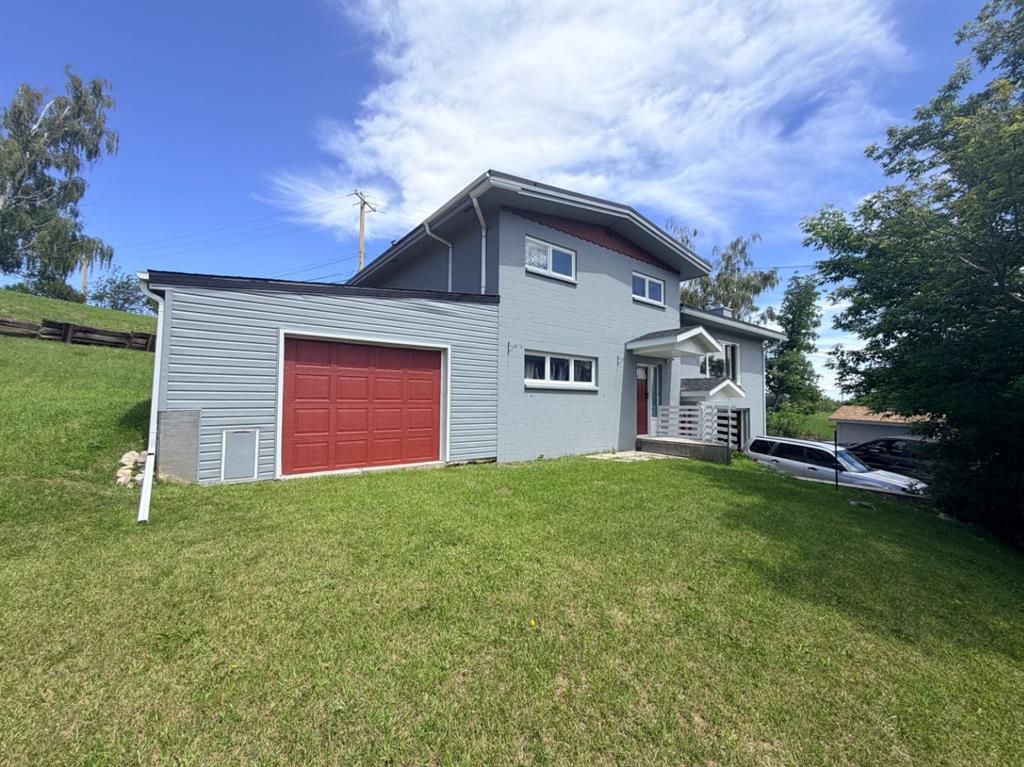 771 Dundas Street , A2327285, Alberta,