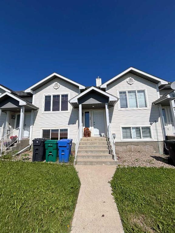 Third View of 15 Blackfoot Boulevard W, Indian Battle Heights, Lethbridge, Alberta, T1K 7N7