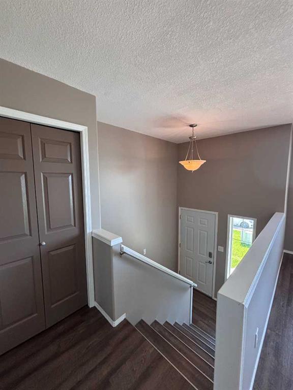 Fourth View of 15 Blackfoot Boulevard W, Indian Battle Heights, Lethbridge, Alberta, T1K 7N7