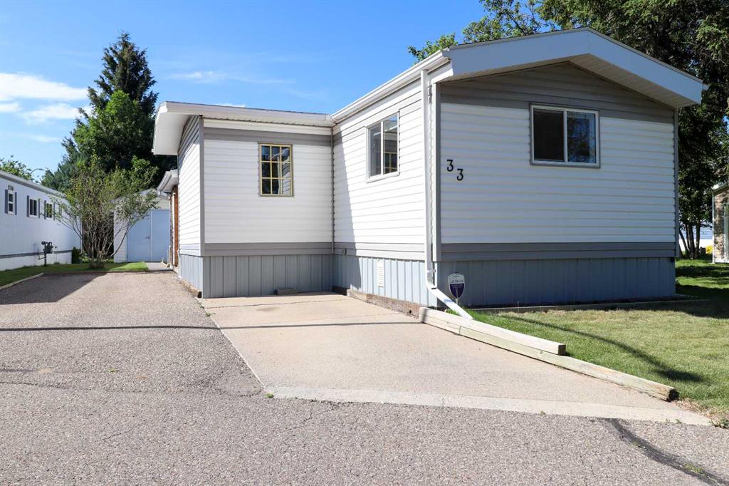33, 2300 13 Street N, A2327380, Alberta,