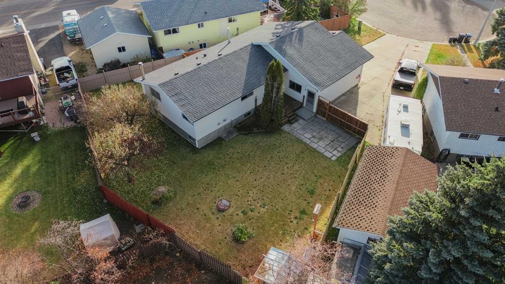 Third View of 6 Woodland Close , Palo, Sylvan Lake, Alberta, T4S 1L9