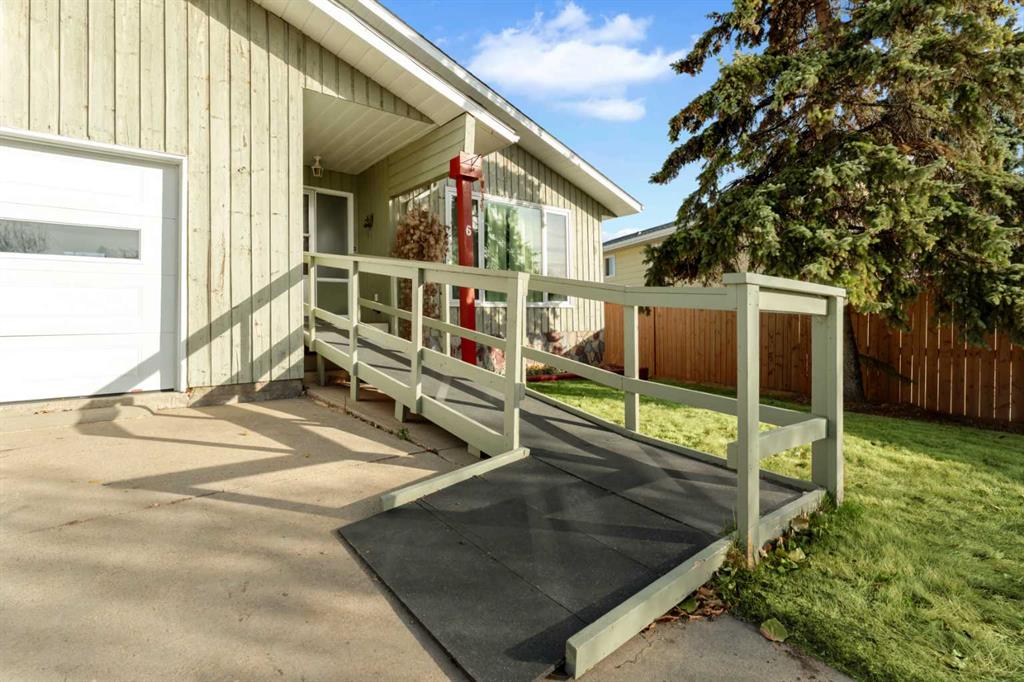 Fifth View of 6 Woodland Close , Palo, Sylvan Lake, Alberta, T4S 1L9