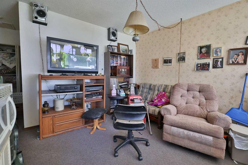 Fifth View of 218 3A Street , NONE, Stirling, Alberta, T0K 2E0