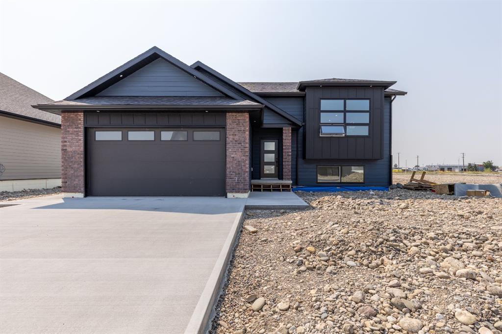 902 Willow Lane , A2327404, Alberta,