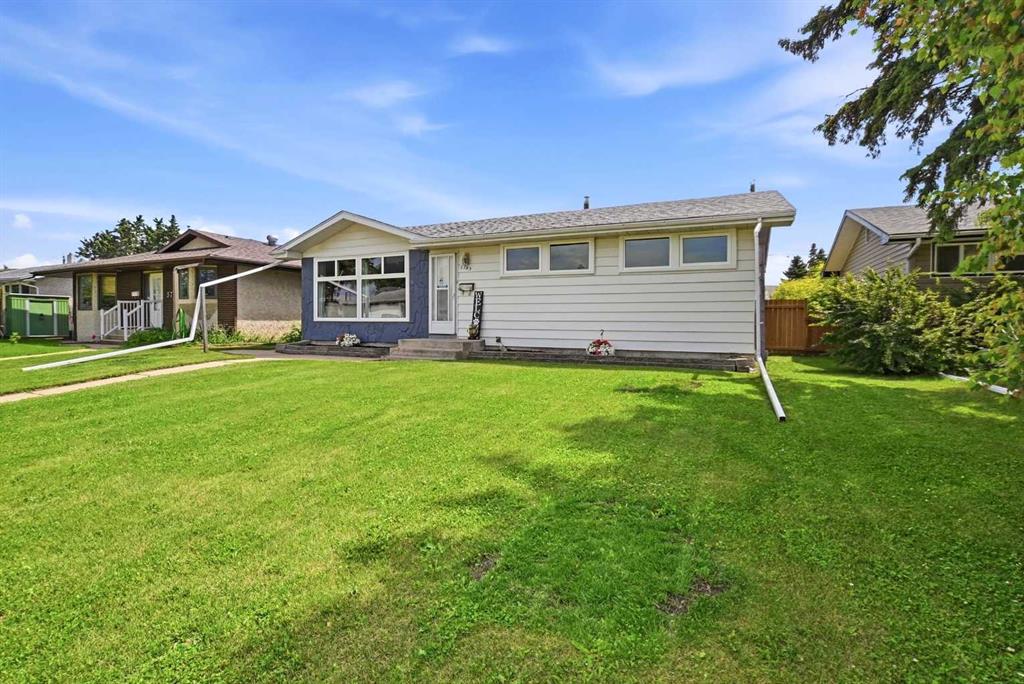 Fifth View of 5745 35 Street , West Park, Red Deer, Alberta, T4N 0S5