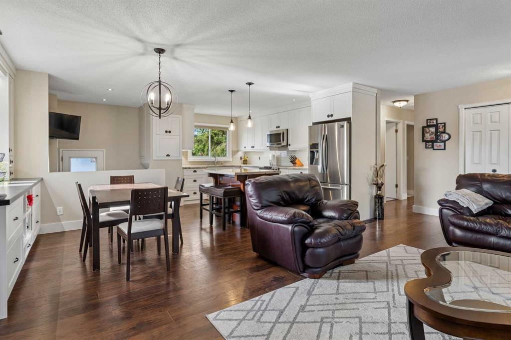 Fifth View of 6751 34 Avenue NE, Temple, Calgary, Alberta, T1Y4M1