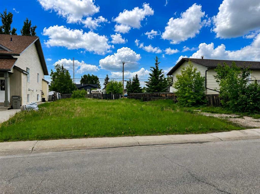Third View of 9221 101 Avenue , Hillside, Grande Prairie, Alberta, T8V 0W2
