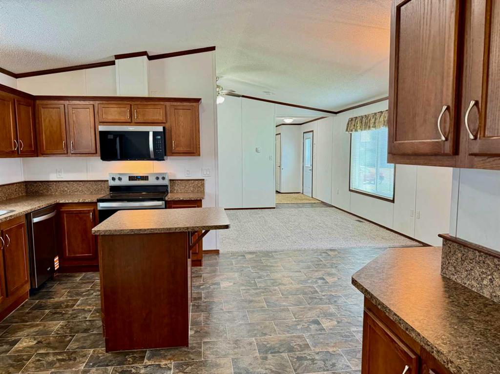 Third View of 9905 103 Avenue , N/A, Clairmont, Alberta, T0H 0W0