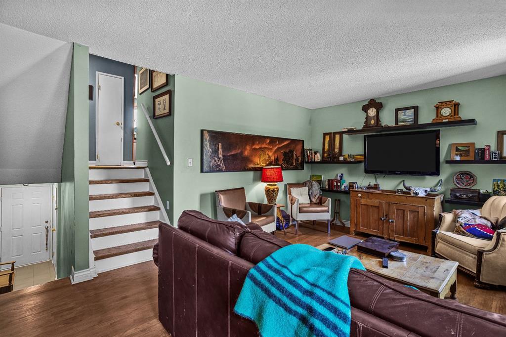 Fifth View of 246 Kluane Drive , NONE, Banff, Alberta, T0L 0C0