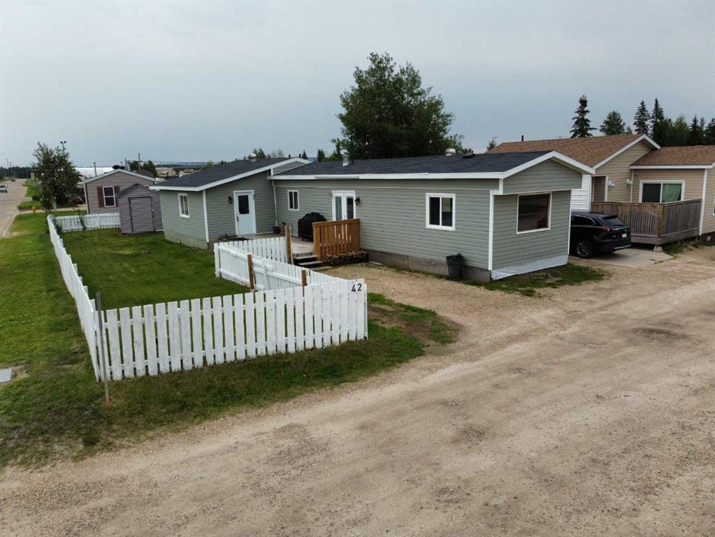 Second View of 42 Evergreen Crescent , NONE, Whitecourt, Alberta, T7S 1J2