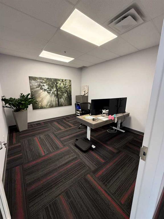 Fifth View of 3137, 2920 Kingsview Boulevard SE, Kingsview Industrial Park, Airdrie, Alberta, T4A 0A9