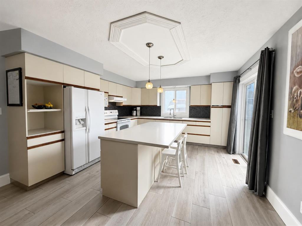 Fifth View of 4400 44 Street , NONE, High Prairie, Alberta, T0G1E0