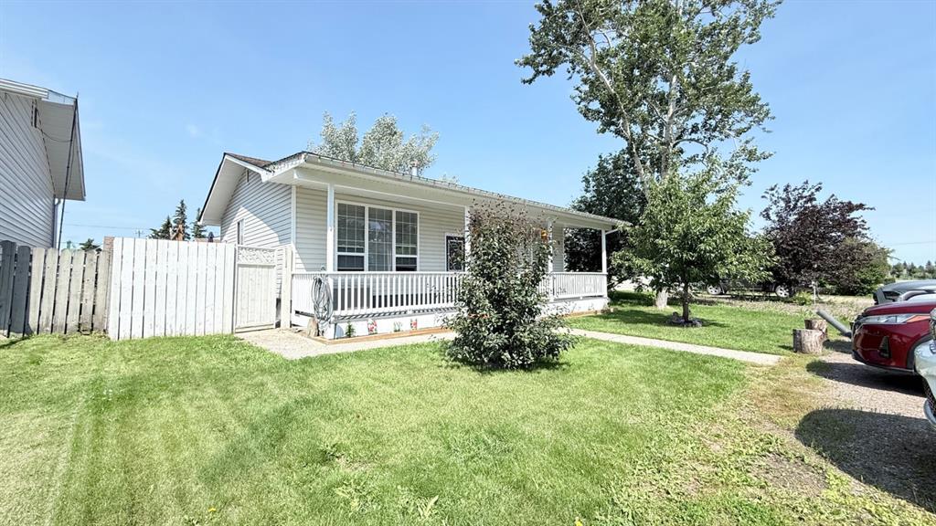 Third View of 90 4 Street E, NONE, Lashburn, Saskatchewan, S0M 1H0