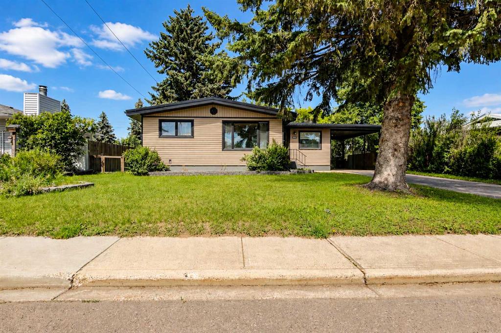 808 2 Avenue W, A2327657, Alberta,