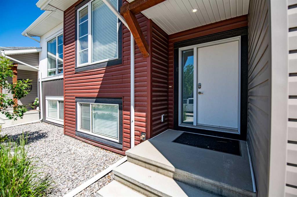 Fifth View of 36 Evergreen Way , Evergreen, Red Deer, Alberta, T4P 3E5