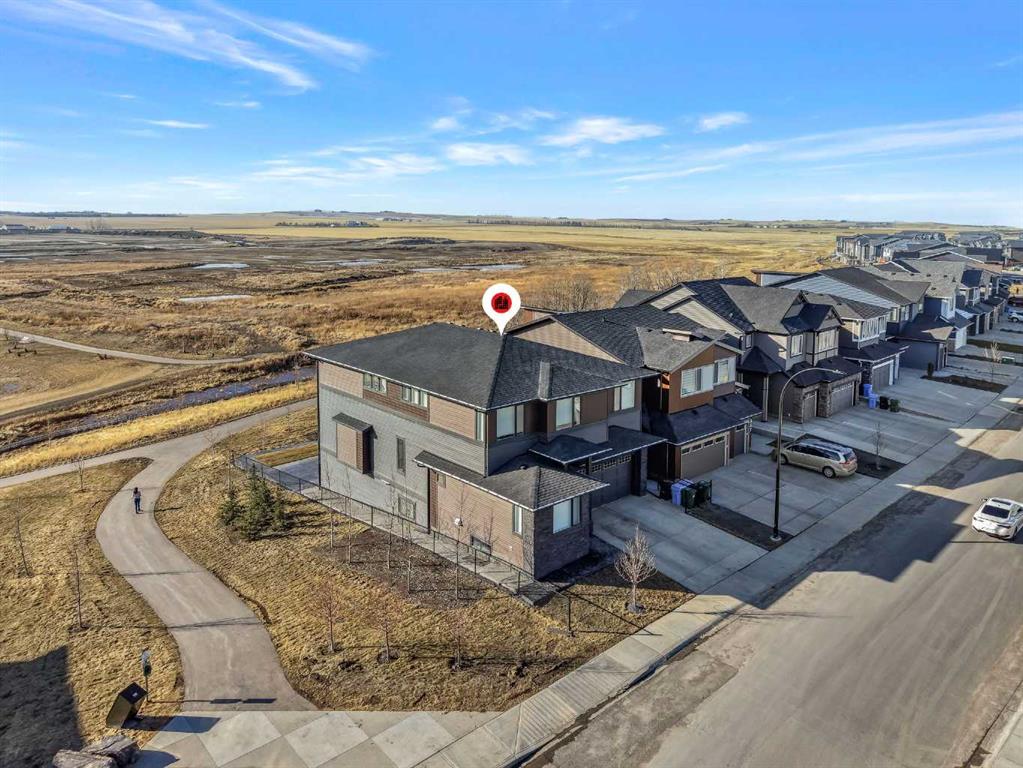 MLS® listing #113902855 for sale located at 351 Lucas Way NW