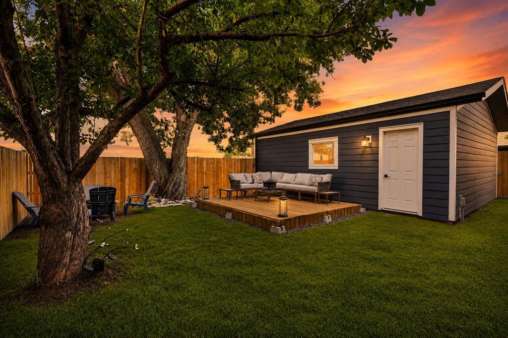 Fifth View of 9512 Academy Drive SE, Acadia, Calgary, Alberta, T2J 1A7