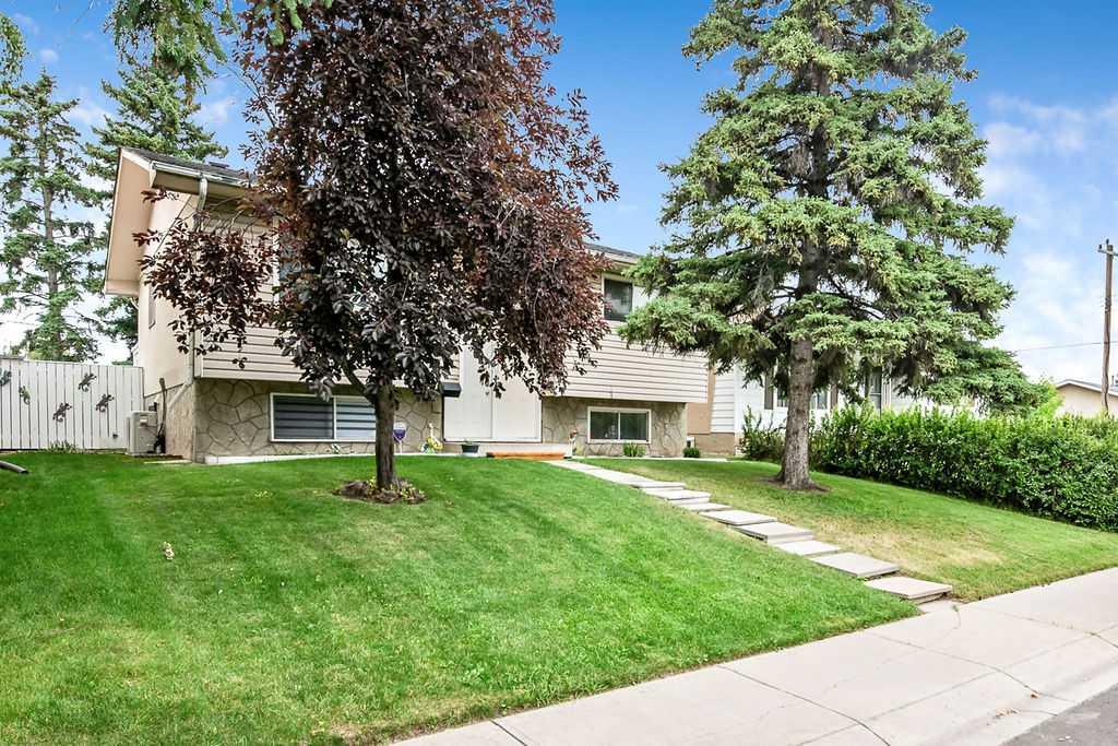 Fifth View of 311 Penbrooke Crescent SE, Penbrooke Meadows, Calgary, Alberta, T2A 3T6