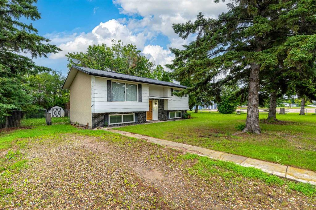 108 3 Avenue W, A2327828, Saskatchewan,