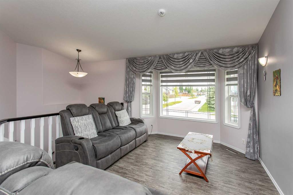 Fifth View of 71 Vanier Drive , Vanier Woods, Red Deer, Alberta, T4R 0G3