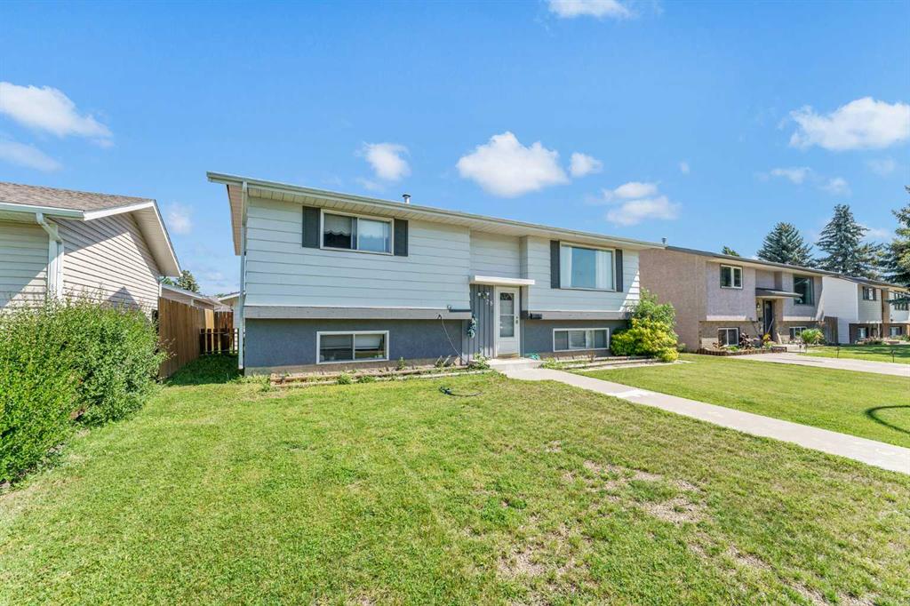 Third View of 28 Rossdale Street SE, Ross Glen, Medicine Hat, Alberta, T1B 1X4