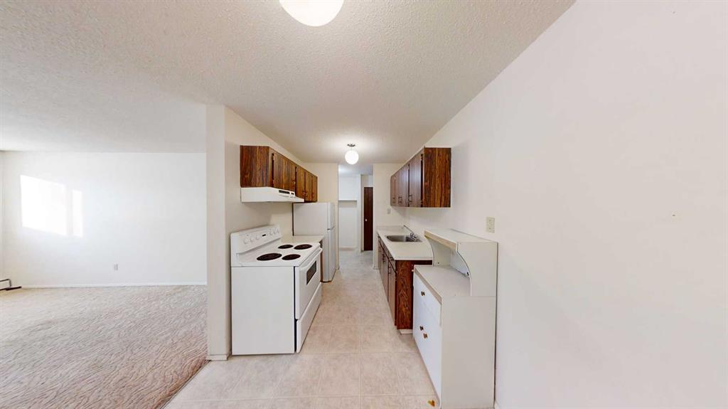 Fourth View of 105, 9656 Hillcrest Drive , Hillside, Grande Prairie, Alberta, T8V1B1