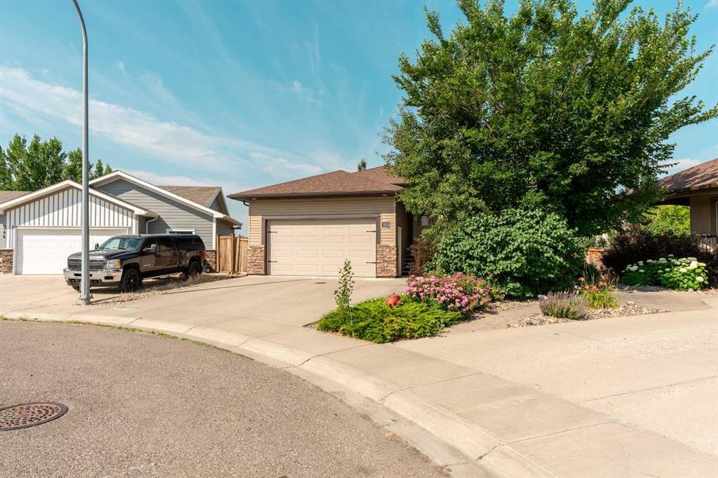 Fourth View of 350 Mt Sunburst Way W, Sunridge, Lethbridge, Alberta, T1K 3J9
