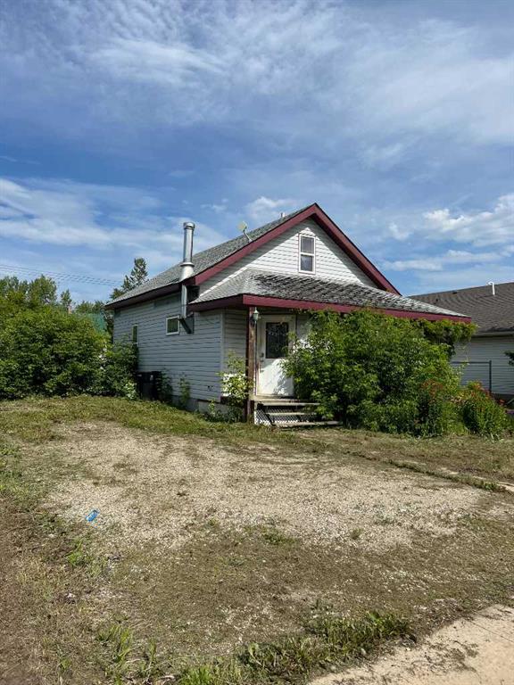 Second View of 806 3 Avenue , NONE, Beaverlodge, Alberta, T0H 0C0