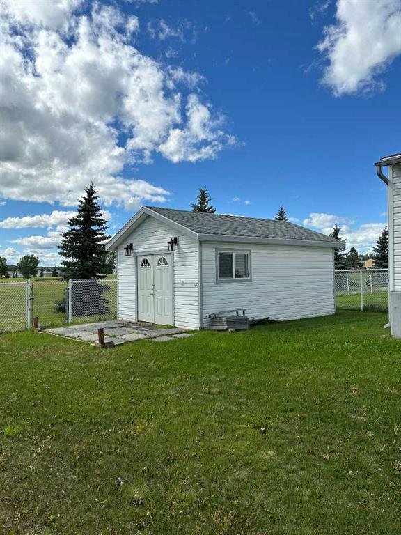 Fourth View of 625 Carley Close , MH - Silver Pointe, Rural Grande Prairie No. 1, County of, Alberta, T8W5K5