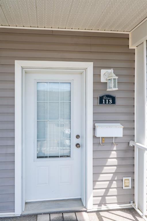 Fifth View of 113 Somerset Lane SE, Southland, Medicine Hat, Alberta, T1B0E8