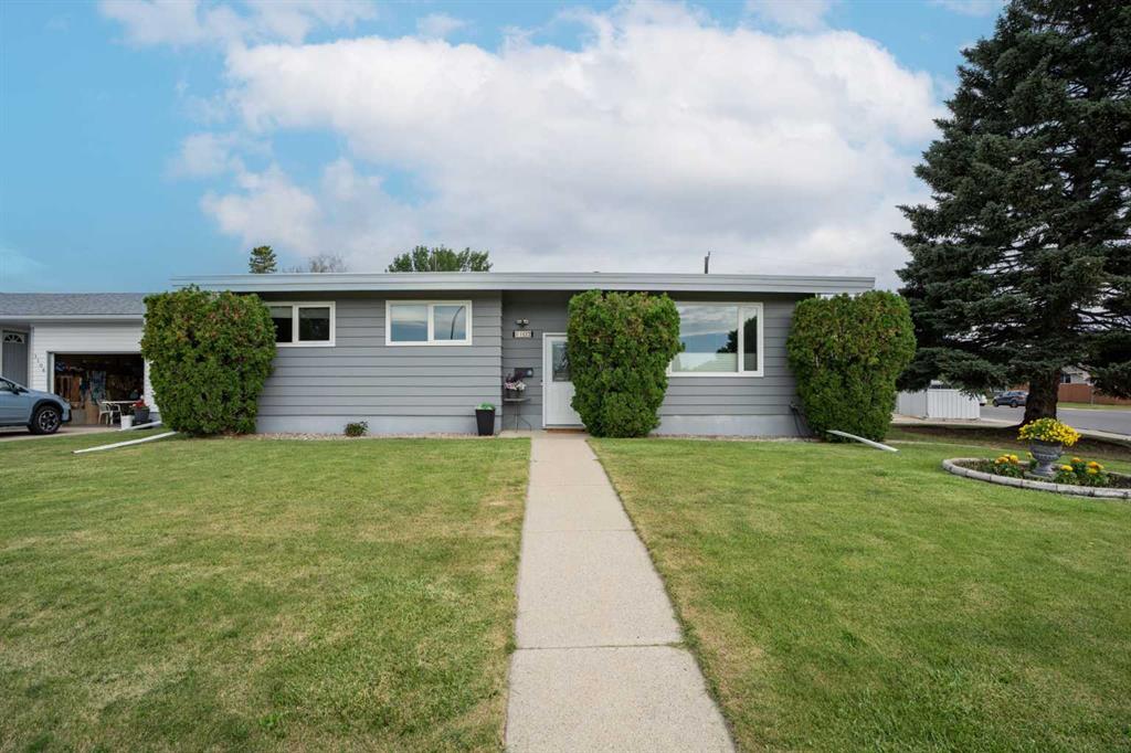 Second View of 1102 Lakeview Drive S, Lakeview, Lethbridge, Alberta, T1K 3E9