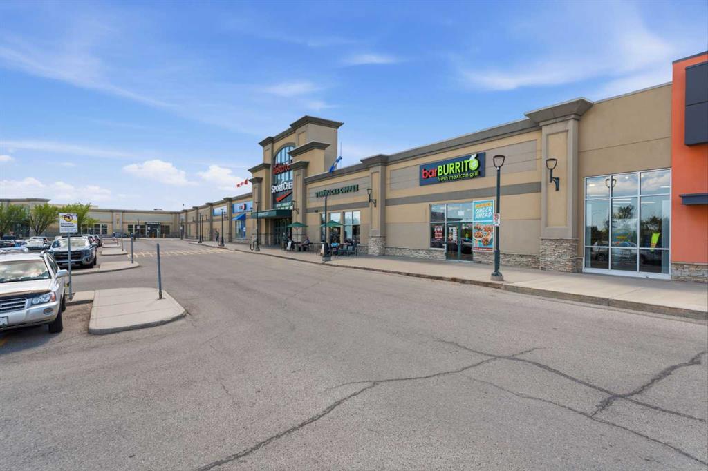 Third View of 0017, 1200 37 Street SW, Rosscarrock, Calgary, Alberta, T3C 1S2