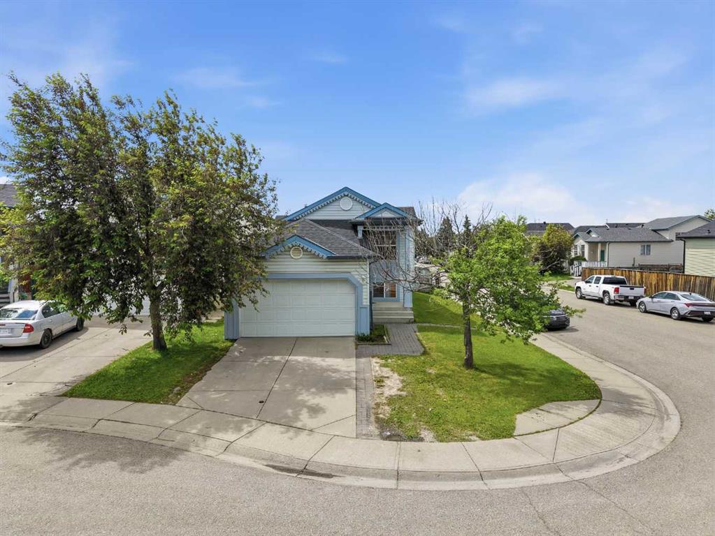 Second View of 33 MARTIN CROSSING Green NE, Martindale, Calgary, Alberta, T3J 3P1
