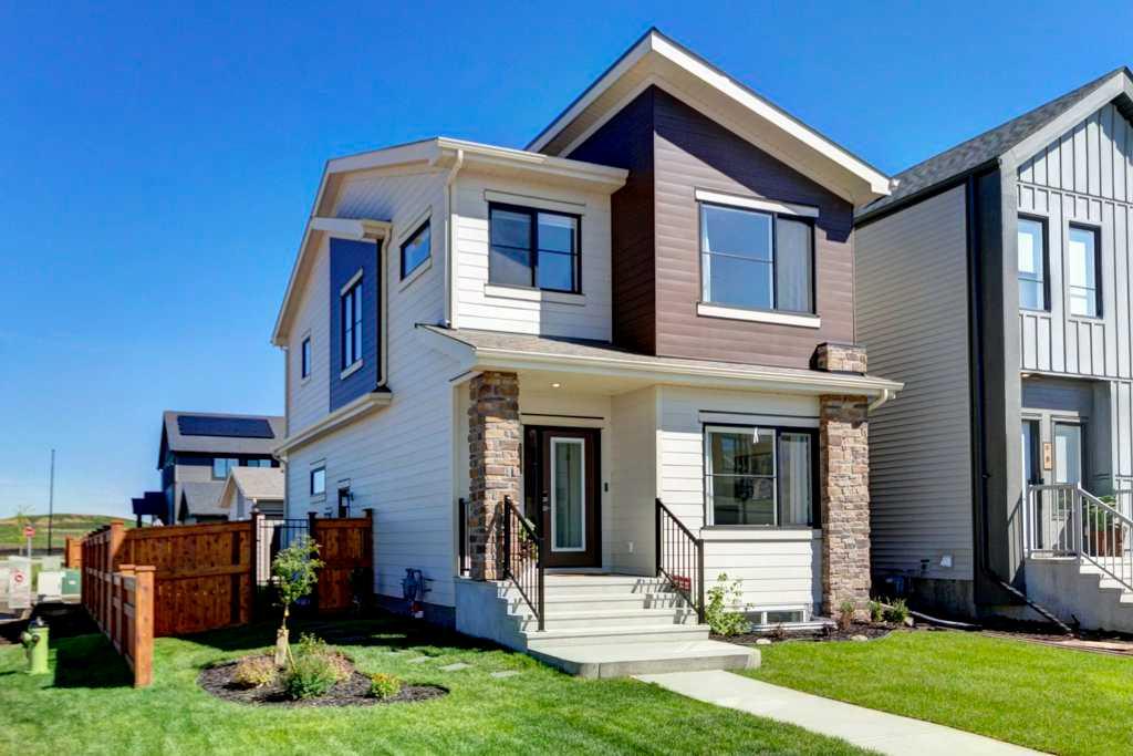 4 Heartwood Lane SE, A2328068, Alberta,