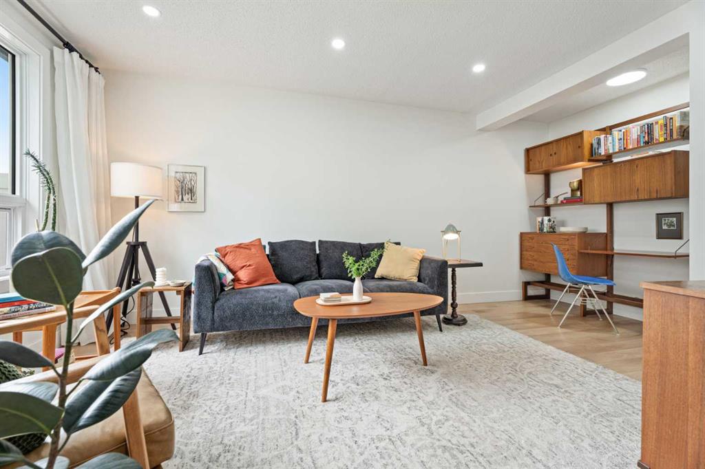 Fifth View of 101, 740 Bracewood Drive SW, Braeside, Calgary, Alberta, T2W 3N3